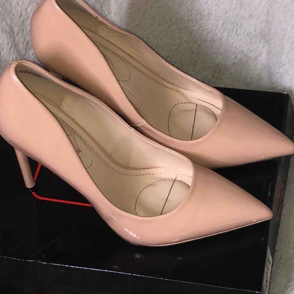 Page high heels